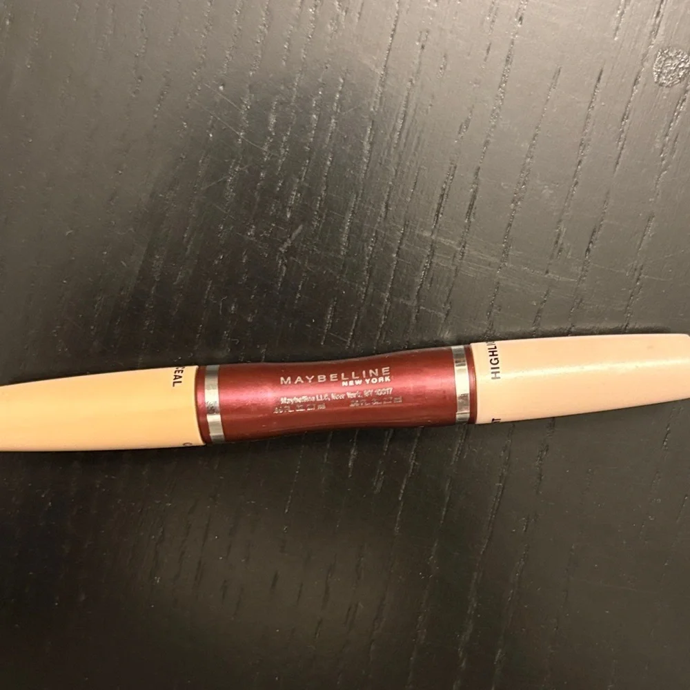 Maybelline Dual-Ended Lip Color in Burgundy and Beige